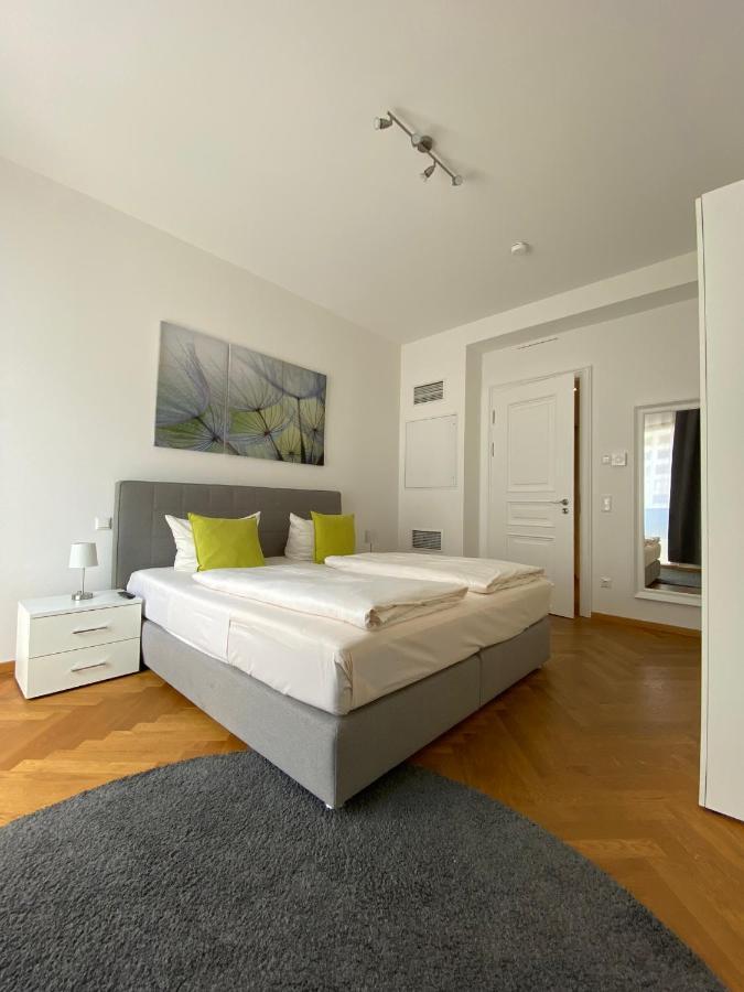 דרזדן Grosszuegiges Apartment Mit Blick Zur Frauenkirche מראה חיצוני תמונה
